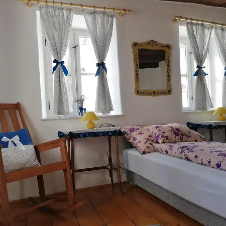 Guest house Zsambeki Vendeghaz -anno1815- Zsambek