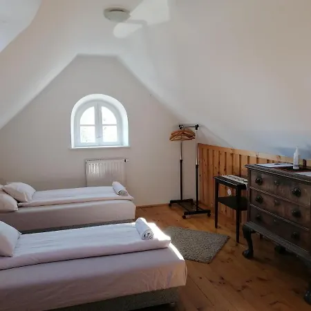 Guest house Zsambeki Vendeghaz -anno1815- *