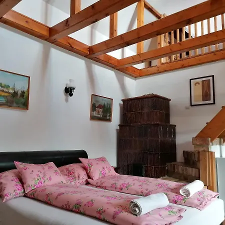 Zsambeki Vendeghaz -anno1815- Guest house