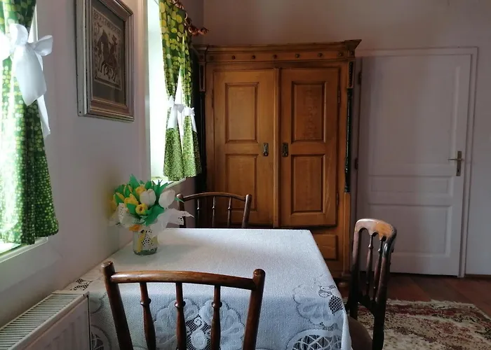 Gæstehus Zsambeki Vendeghaz -anno1815-